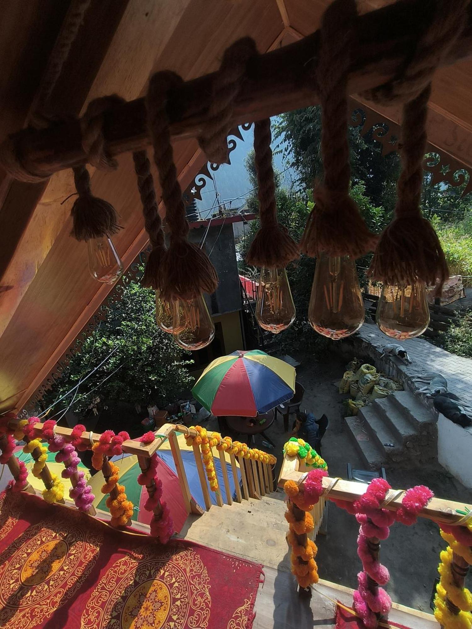 Stoner'S Delight Hostel Kullu Luaran gambar